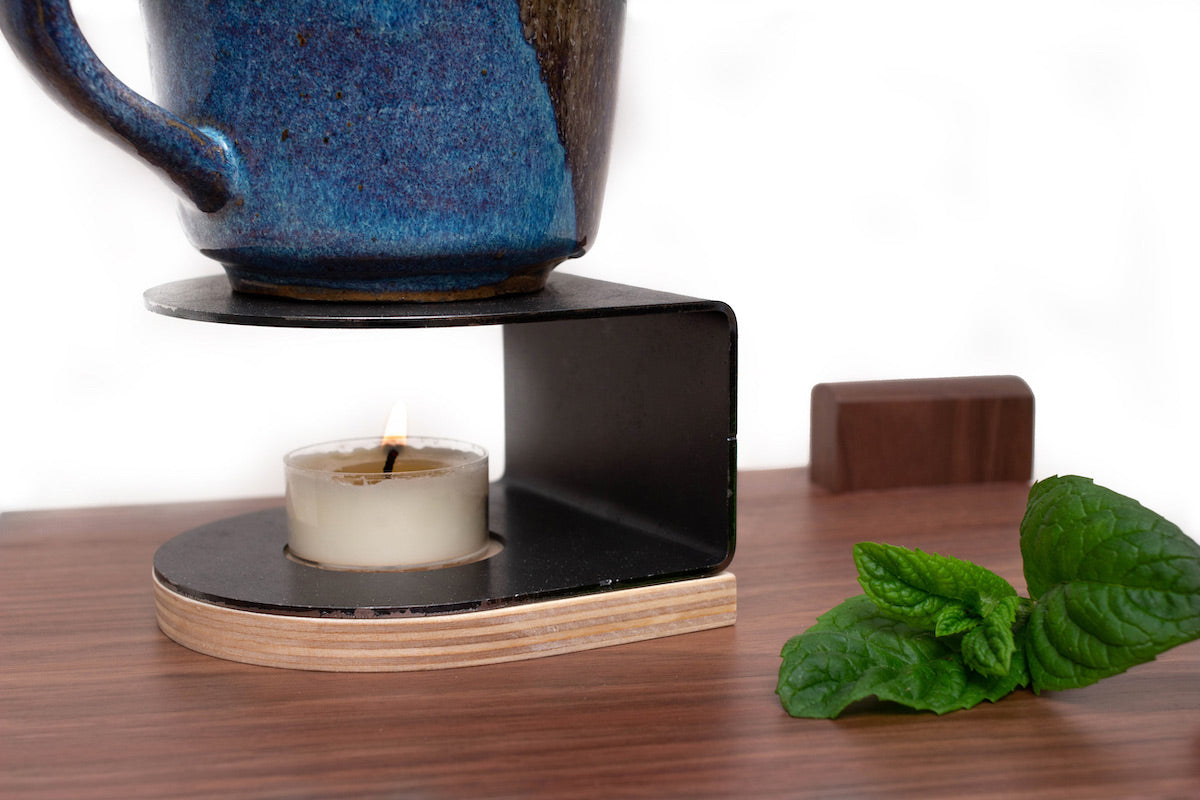 Tea Light Mug Warmer in Black Moss, Cinnamon or Fog Gray. Keep
